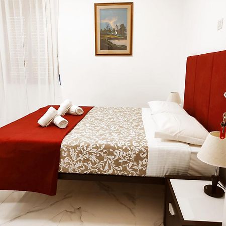 Bed and Breakfast Stazione Telese 41 Roma Esterno foto
